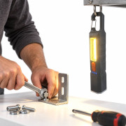 Ліхтарик акумуляторний від USB пл. з гачком (17*3.2)см 2кол. у коробці №WW-206В (240) Ліхтарик акумуляторний від USB пл. з гачком (17*3.2)см 2кол. у коробці №WW-206В (240)